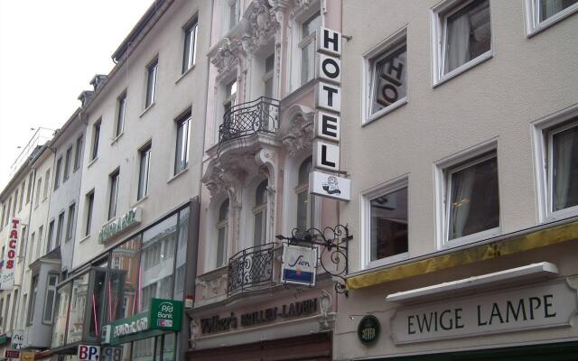 Отель Beethoven Hotel Германия, Бонн - отзывы, цены и фото номеров - забронировать отель Beethoven Hotel онлайн вид на фасад