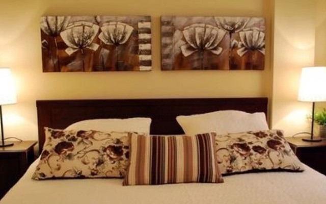 3 Bedroom Apartment with Jacuzzi JO2