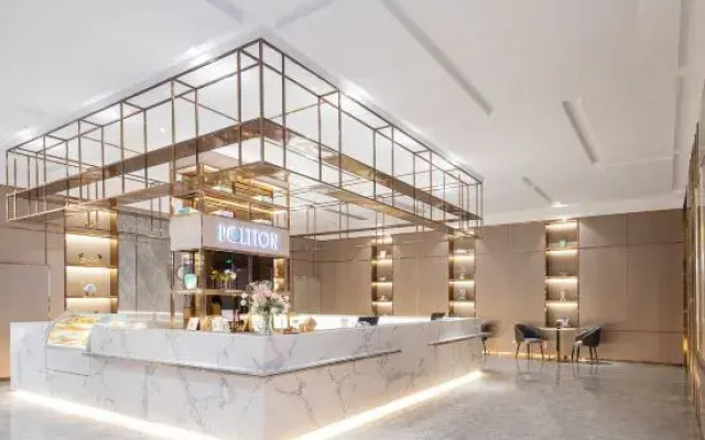 Poltton International Hotel (Huizhou University of economics)