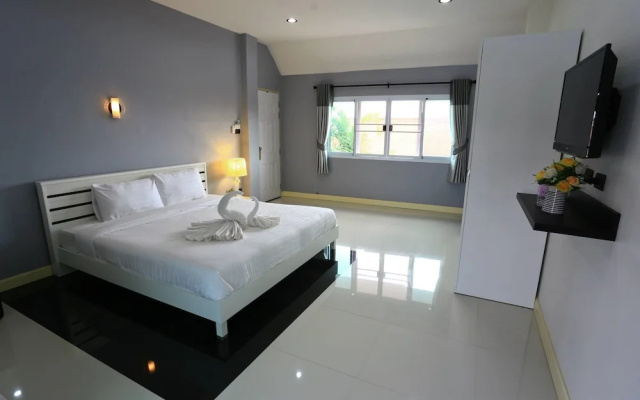 Kritkarn Apartment