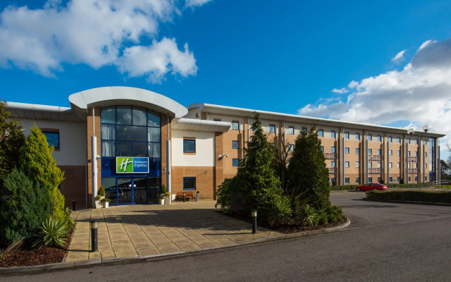 Holiday Inn Express Newport by IHG
