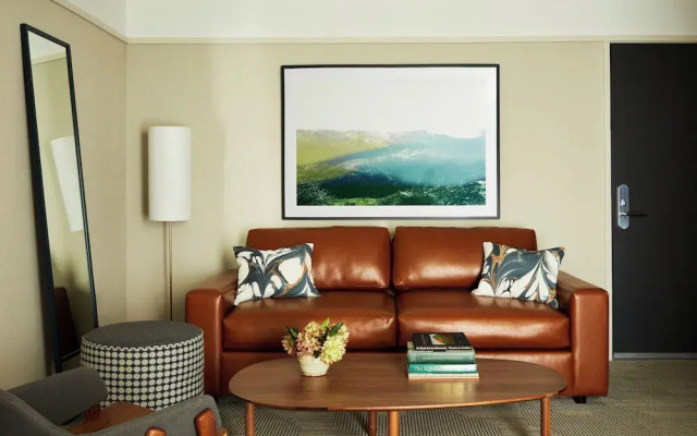The Skyline Lodge