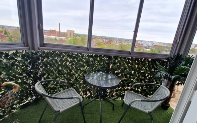 Luxurious two Bedrooms Apartment Slough