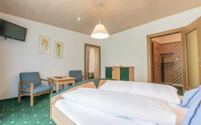Pension Trojerhof