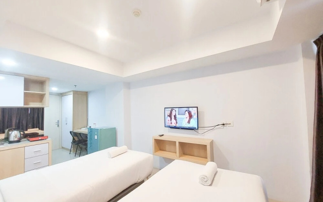 Good Deal And Homey Studio At De Prima Apartment