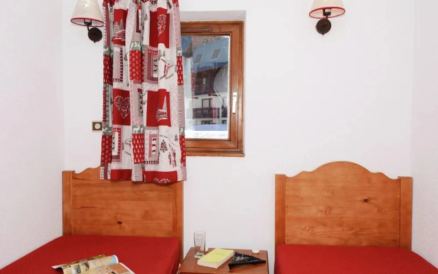 Alpine Stay Near Slopes