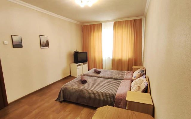 Водопійна 19 CityRooms