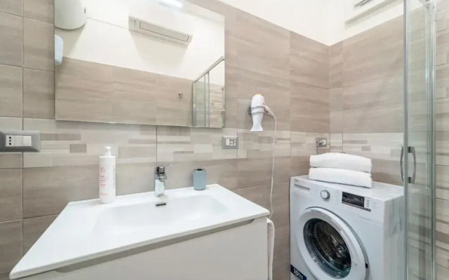 Modern Apartment in Via Carloni by Wonderful Italy