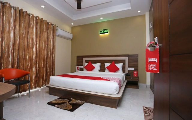 OYO 23659 Faris Residency