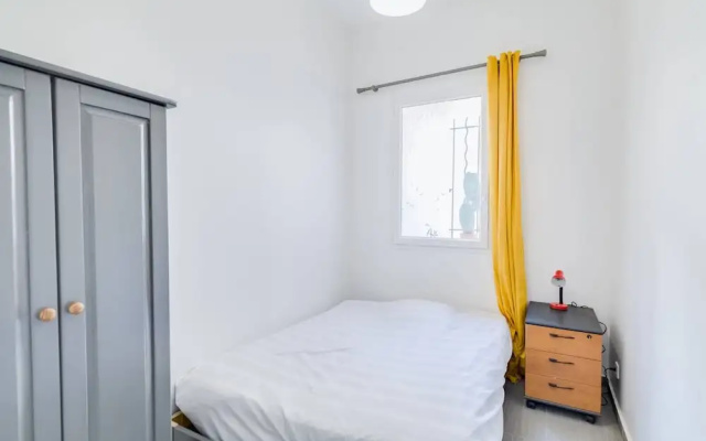 Bright Apartment Near Parc DU 26è Centenaire