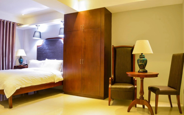 Ritz Hotel
