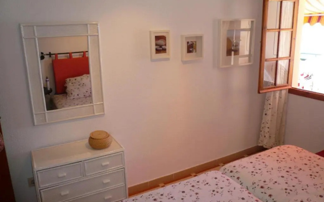 MEDITERRANEAN BEACH APARTMENT 180º SEA & ISLAND VIEWS