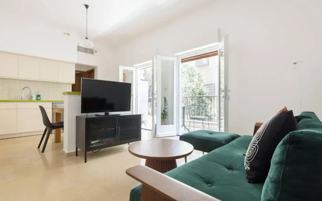 Diz 3 By TLV2rent