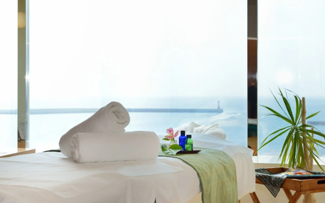 Irago Resort & Convention Hotel