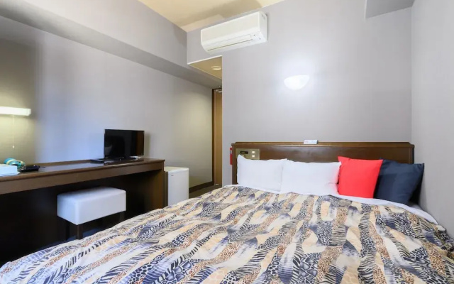 Tabist IWATA Station Hotel