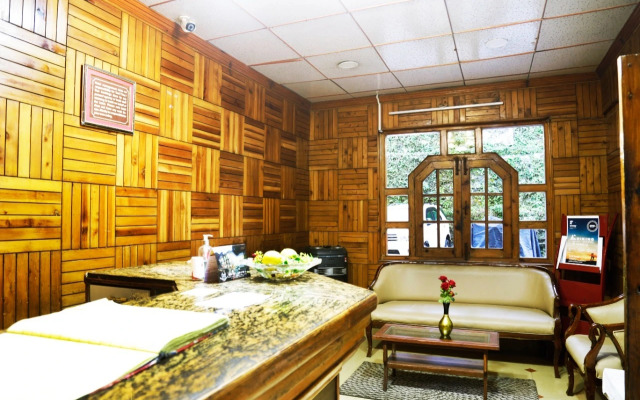 Hotel Aroma Nainital