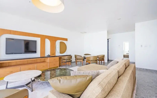Santorini Hotel&Villas Miyakojima