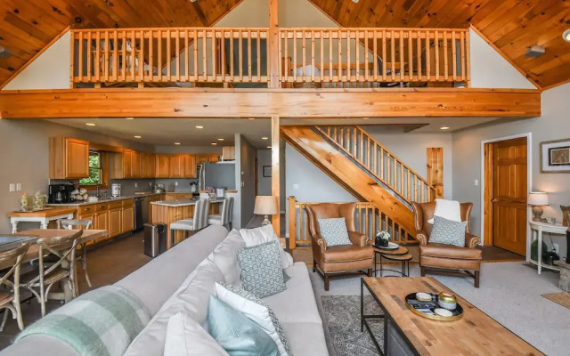 The Quarterdeck 4 Bedroom House