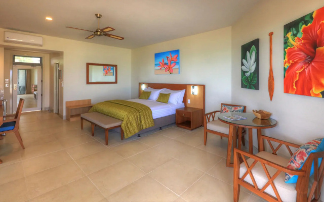 Moana Sands Lagoon Resort - Adults Only