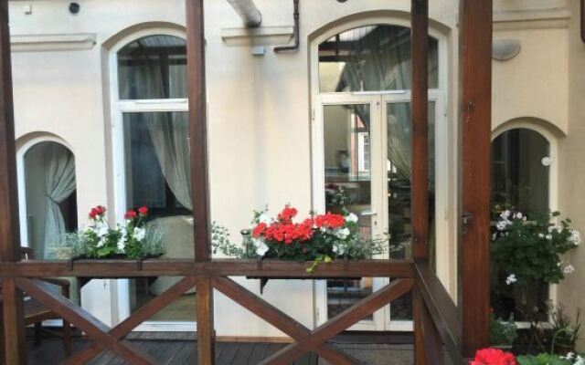 Отель Luxury Pilies Avenue Apartment Литва, Вильнюс - отзывы, цены и фото номеров - забронировать отель Luxury Pilies Avenue Apartment онлайн