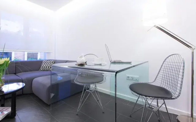 Nosolohotel Opera