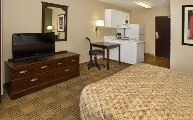 Extended Stay America Los Angeles - Long Beach Airport 0