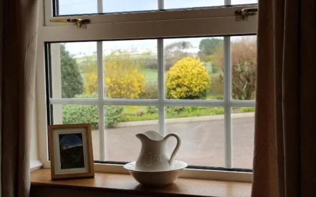 Carnalbanagh House