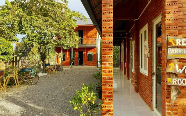 Cattien Backpackers Hostel