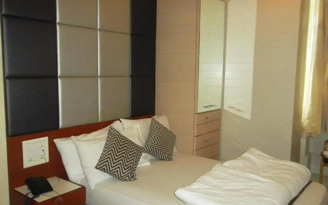 Elphinstone Hotel