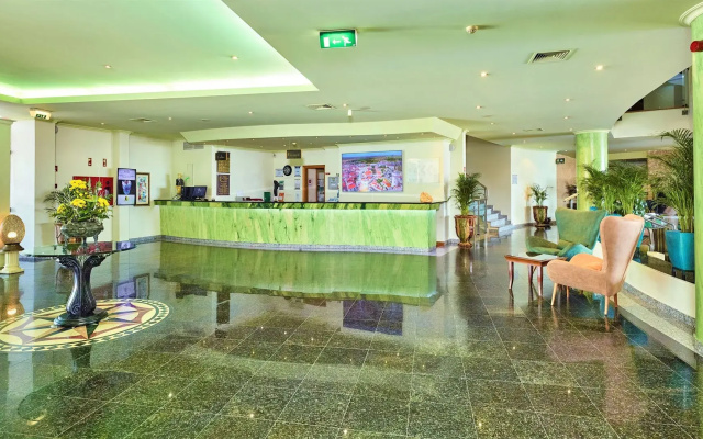 Hotel Baia Grande