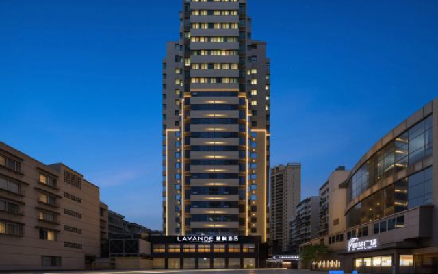 Lavande Hotel by Jinjiang (Guiyang Penshuichi Metro Station)