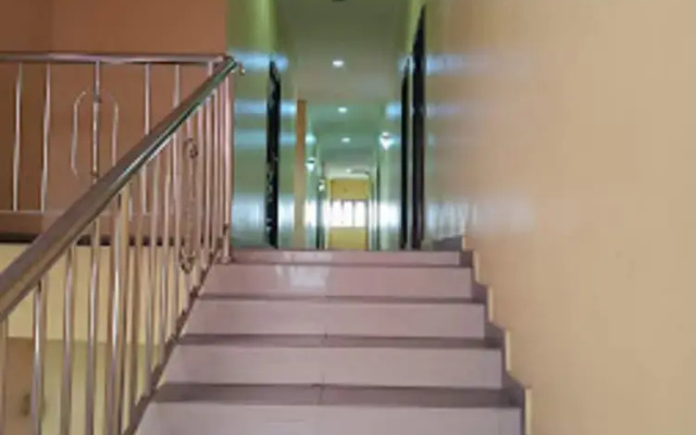 Gyeuti Citi Hotel and Suites