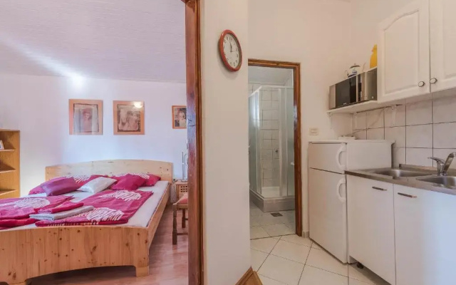 Apartments Eva