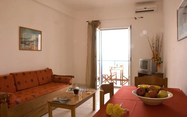 Athena Apartments & Studios