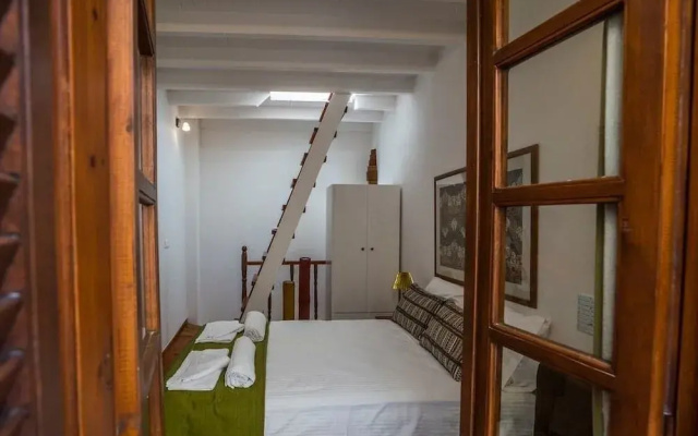 Romantic Maisonette