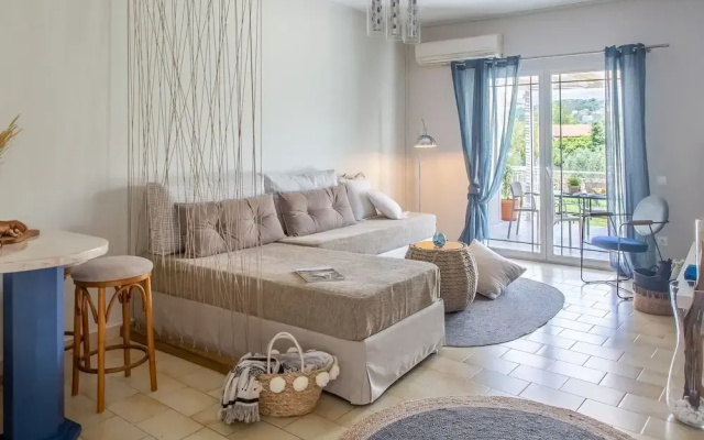 Malibu Studios & Apartments