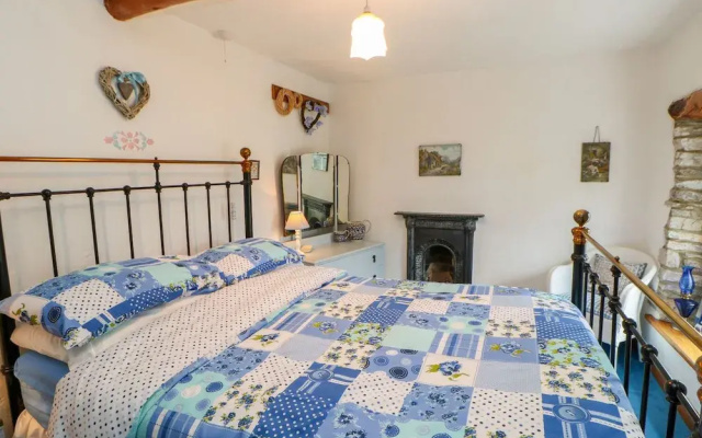 Storeys Cottage