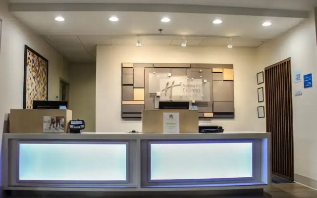 Holiday Inn Express Hotel & Suites Athens, an IHG Hotel