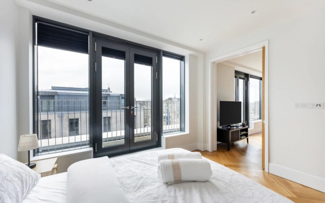 Central 3BR by Edinburgh Castle