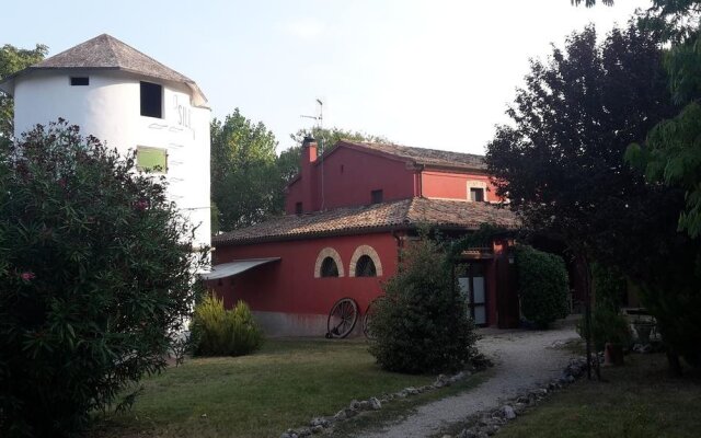 Отель Agriturismo Case Mori вид на фасад