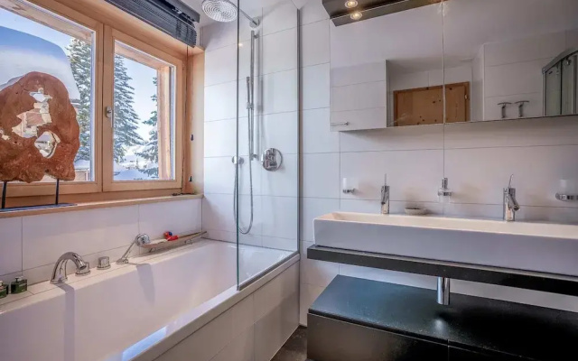 Caspar Penthouse