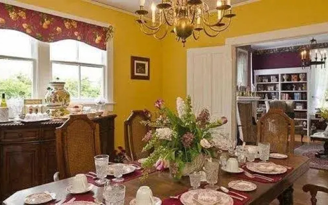 The Parsonage Inn
