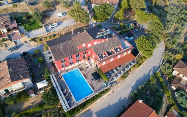 Отель Cavalieri
