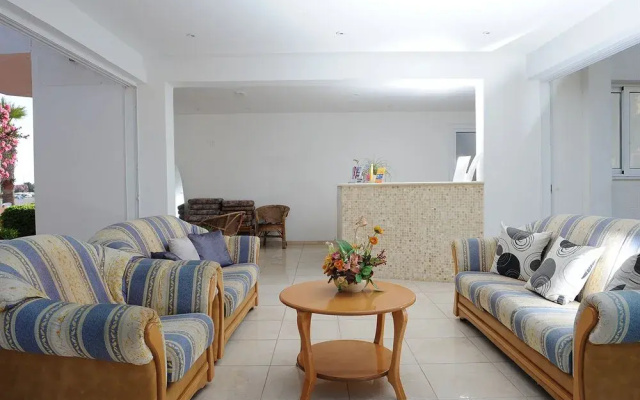Alexia Hotel Apartments