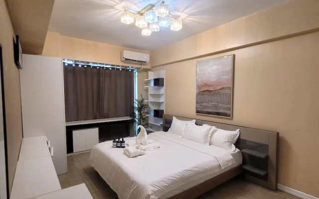 3BR Suite Le Grand Eastwood Quezon City