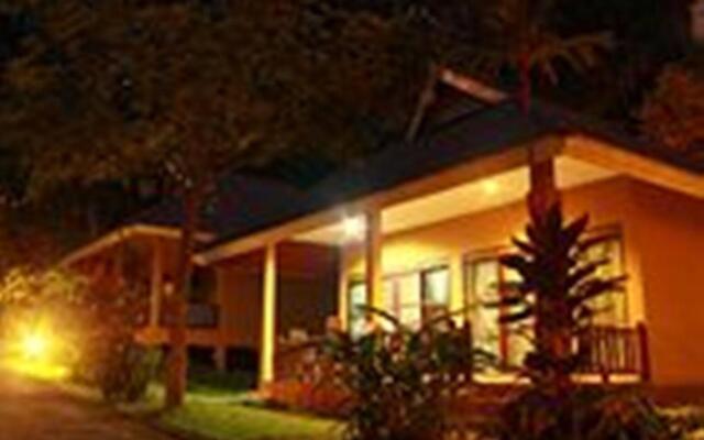 Отель Tonsai Bay Resort вид на фасад
