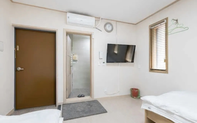 Hub Guest House