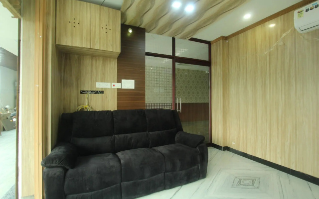 JR Guest Home