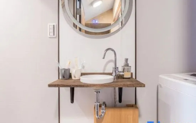 Maximum 6 people/Quiet residential area/Long-term accommodation/Wi-Fi/Close to station