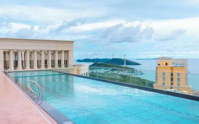 Elyday Apartment Hillside Phu Quoc - Sea & Firework view